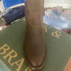 Buck & Brana Boots Size 7 New